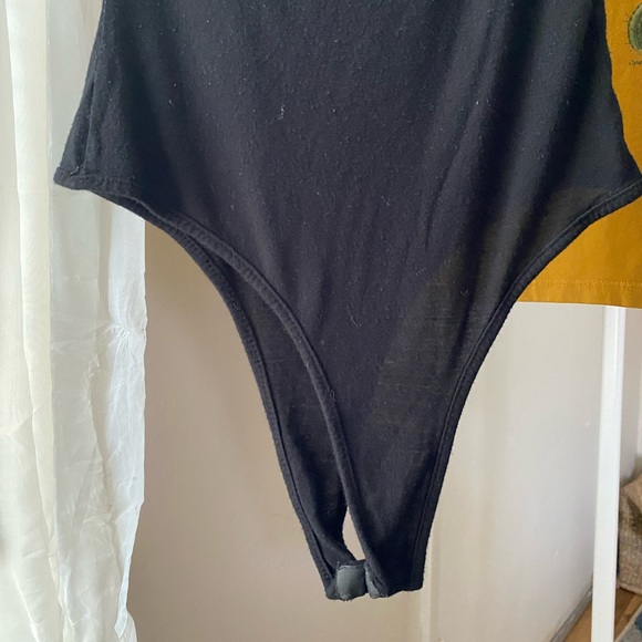 PRETTY LITTLE THING BODYSUIT - Picture 4 of 7